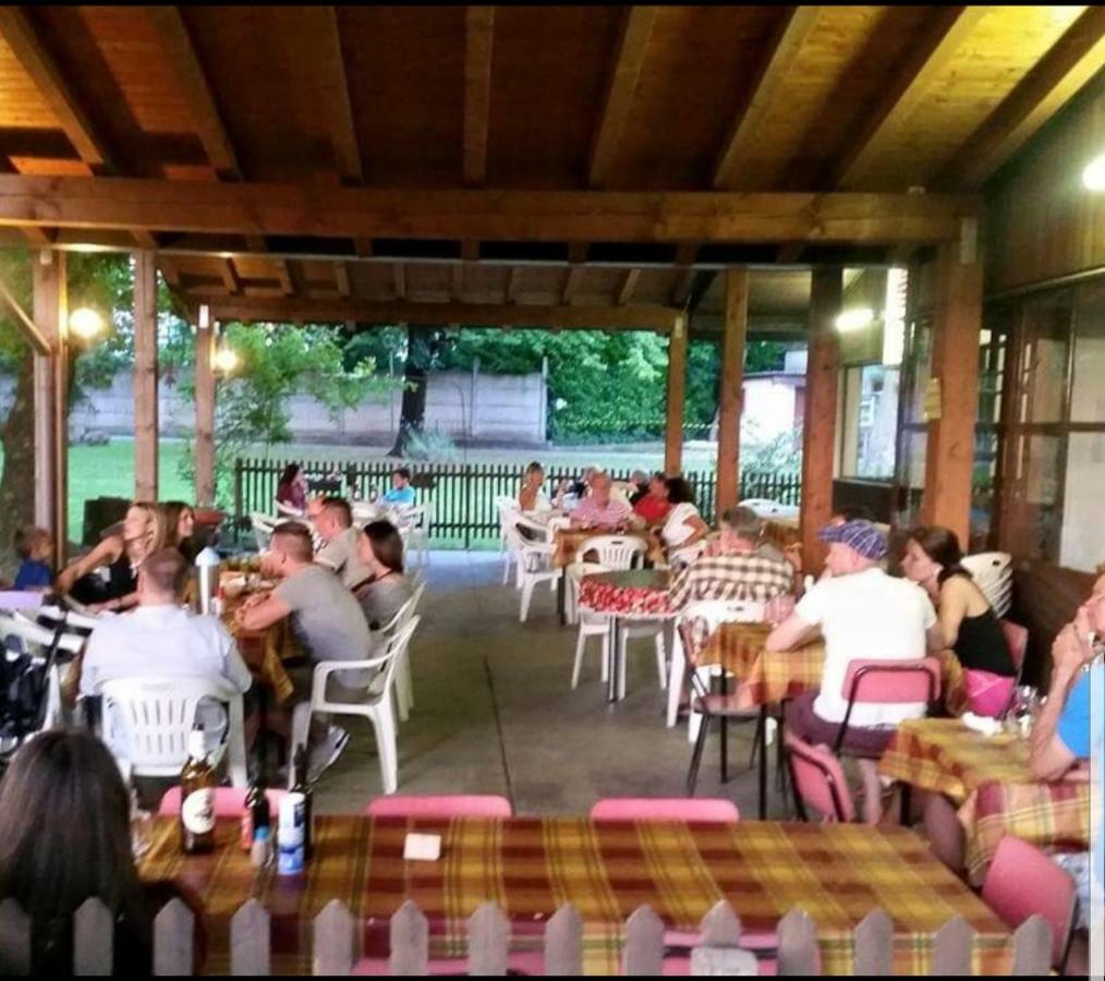 Camping No Stress Hotel Como Exterior photo