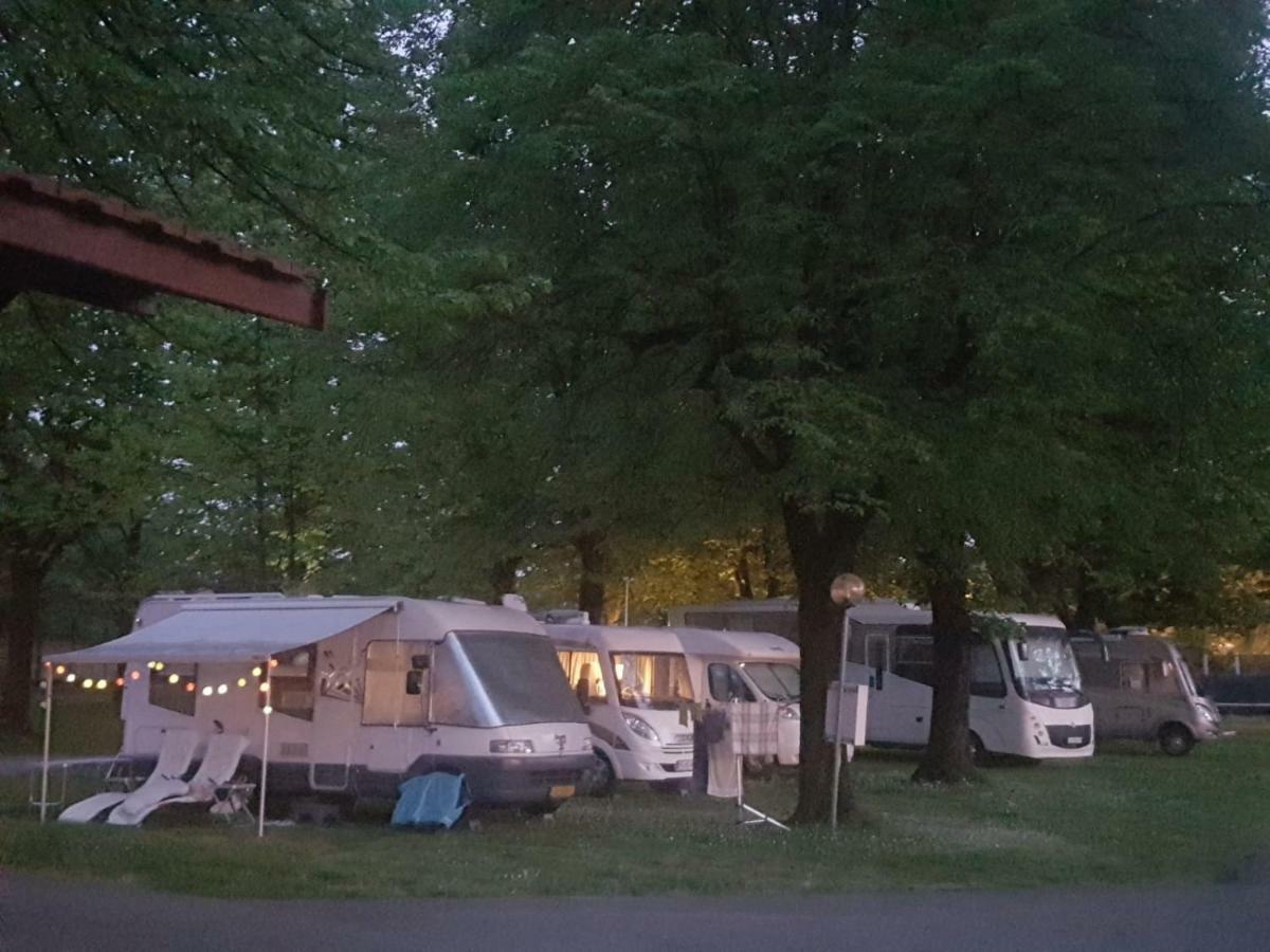 Camping No Stress Hotel Como Exterior photo